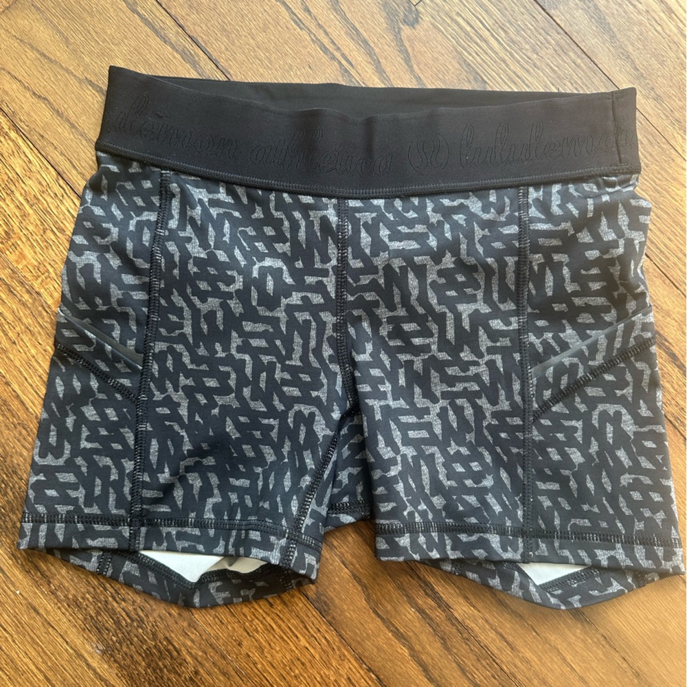 Lululemon Black & Patterned Shorts, Size 4